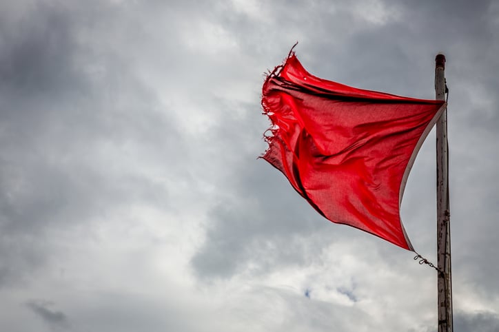 The Red Flags to Avoid When Choosing a Real Estate Agent